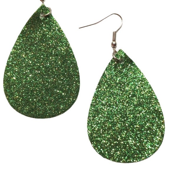 5/$25 Stocking Stuffer Sale Christmas Wreath Earrings Christmas Earrings HOLIDAY - Picture 16 of 16